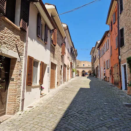 La Tana Del Daino House بيت للعطل *